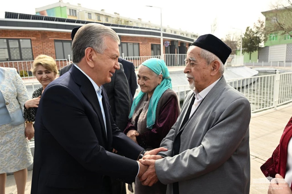 Prezidentimiz mahalla faollari bilan uchrashuvi